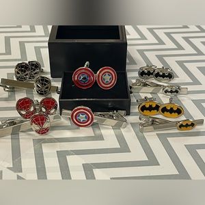 Set-cuff links and tie clips